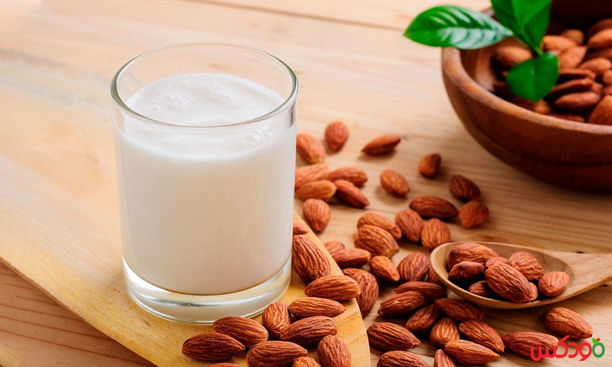 آشنایی با طرز تهیه شیر بادام و خواص آن
