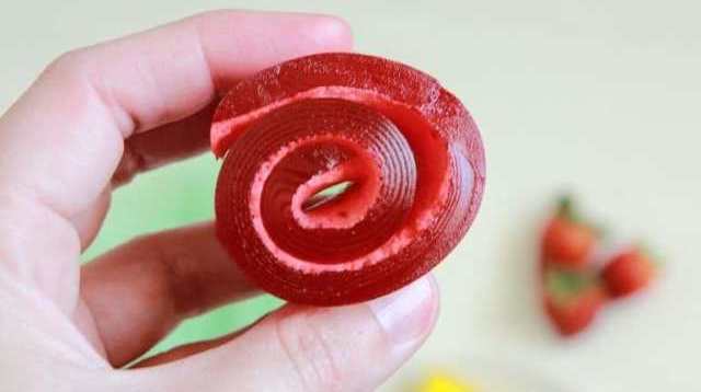چرا ژله رولی می شکند؟