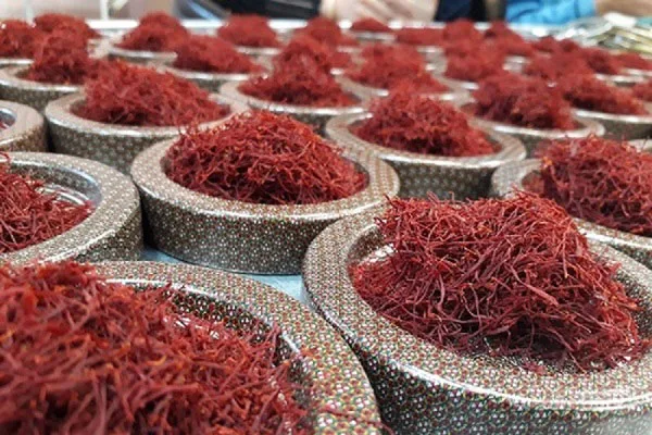 بزرگ‌ترین شرکت‌های صادرکننده زعفران در ایران