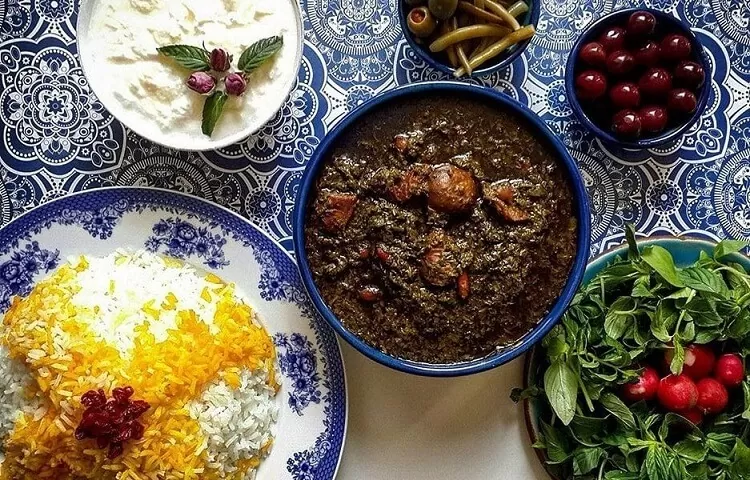 The Role of Iranian Restaurants in Promoting Iranian Cuisine Globally