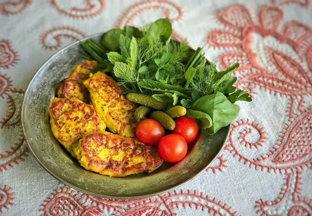 طرز تهیه کوکو رژیمی