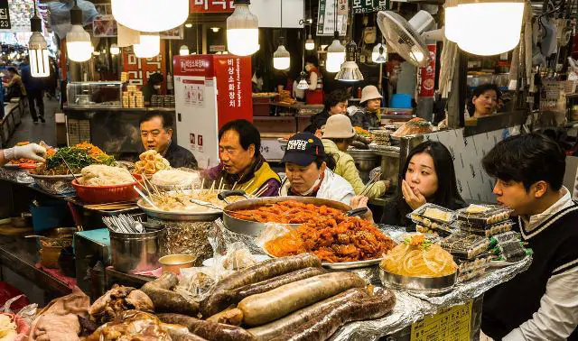 ۳ اصل مهم در فرهنگ غذا خوردن کره جنوبی