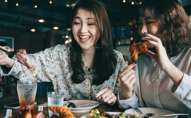 دومین اصل: غذا دارو است