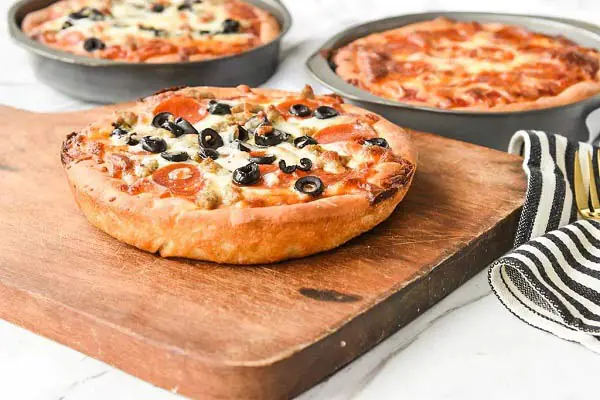 طرز تهیه پیتزا کیکی خانگی