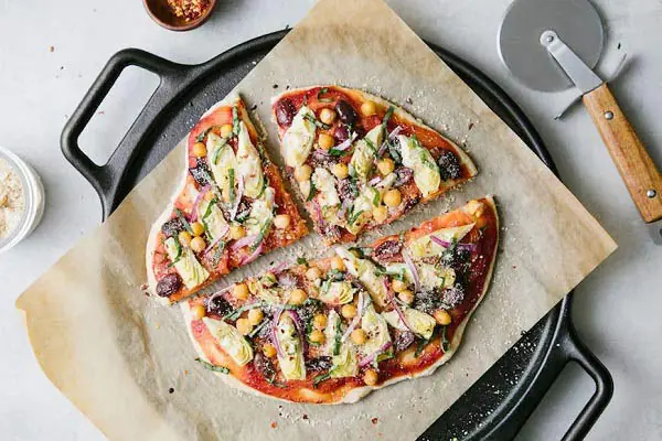 طرز تهیه پیتزا خانگی رژیمی
